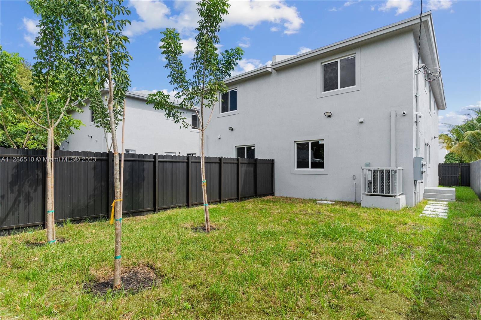 Miami, FL 33150,6822 NW 4TH AVE #4