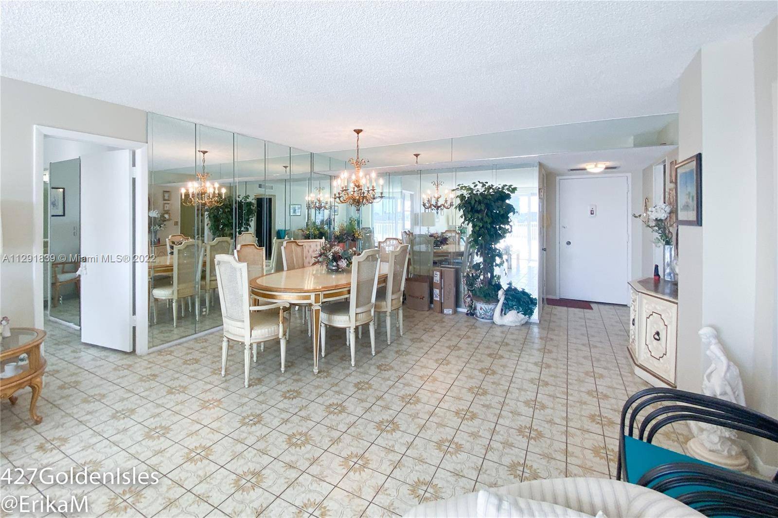 Hallandale Beach, FL 33009,427 Golden Isles Dr #4C