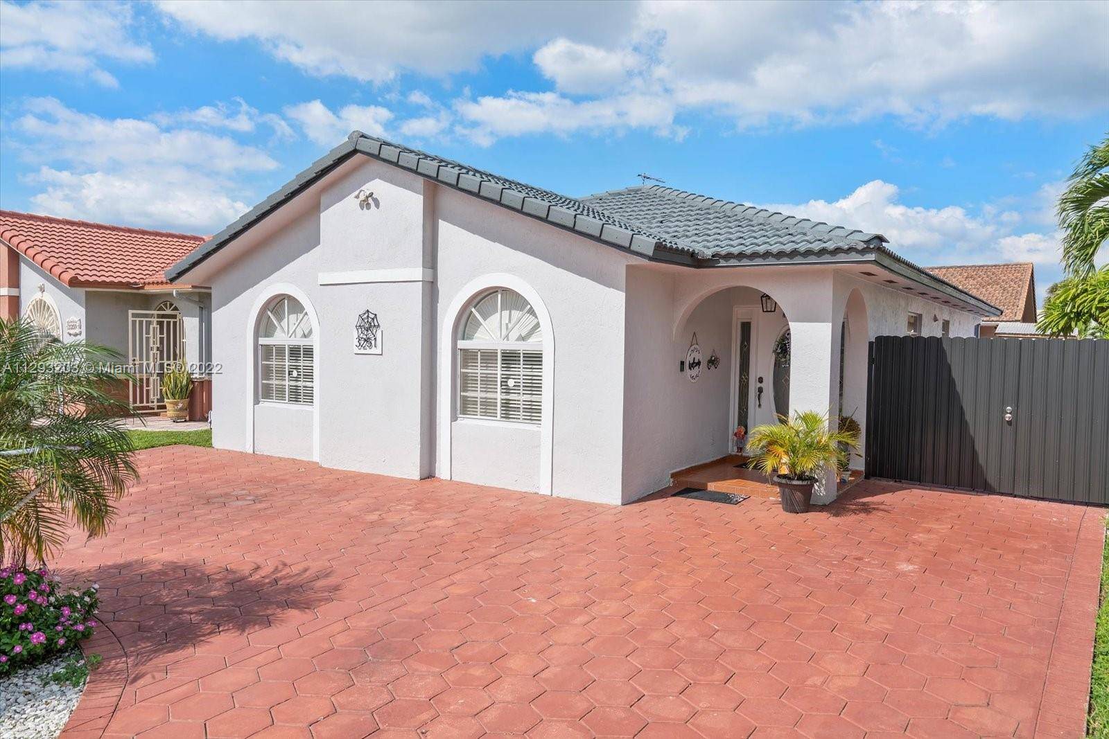 Hialeah, FL 33018,3251 W 70th St