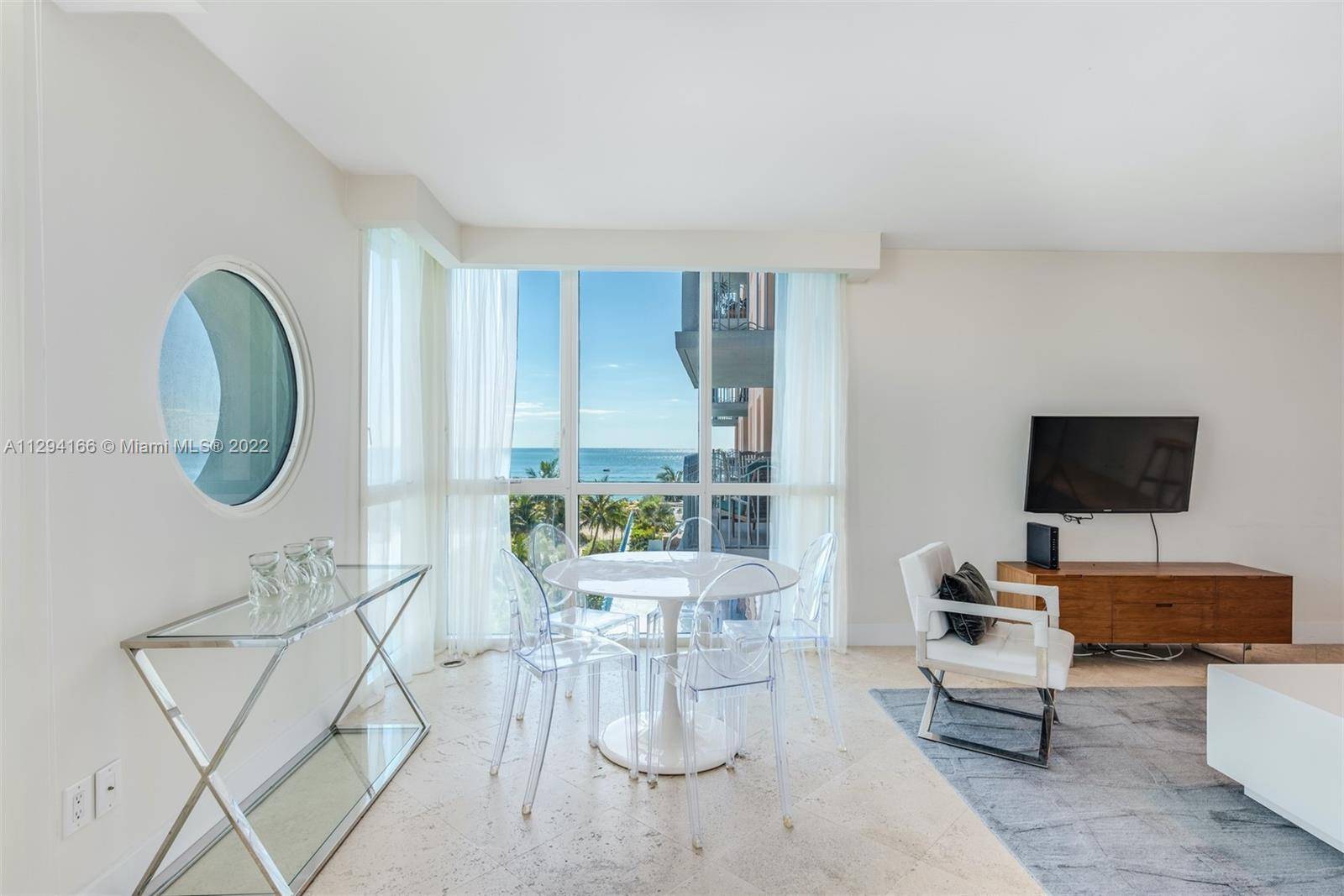 Miami Beach, FL 33139,1500 Ocean Dr #607