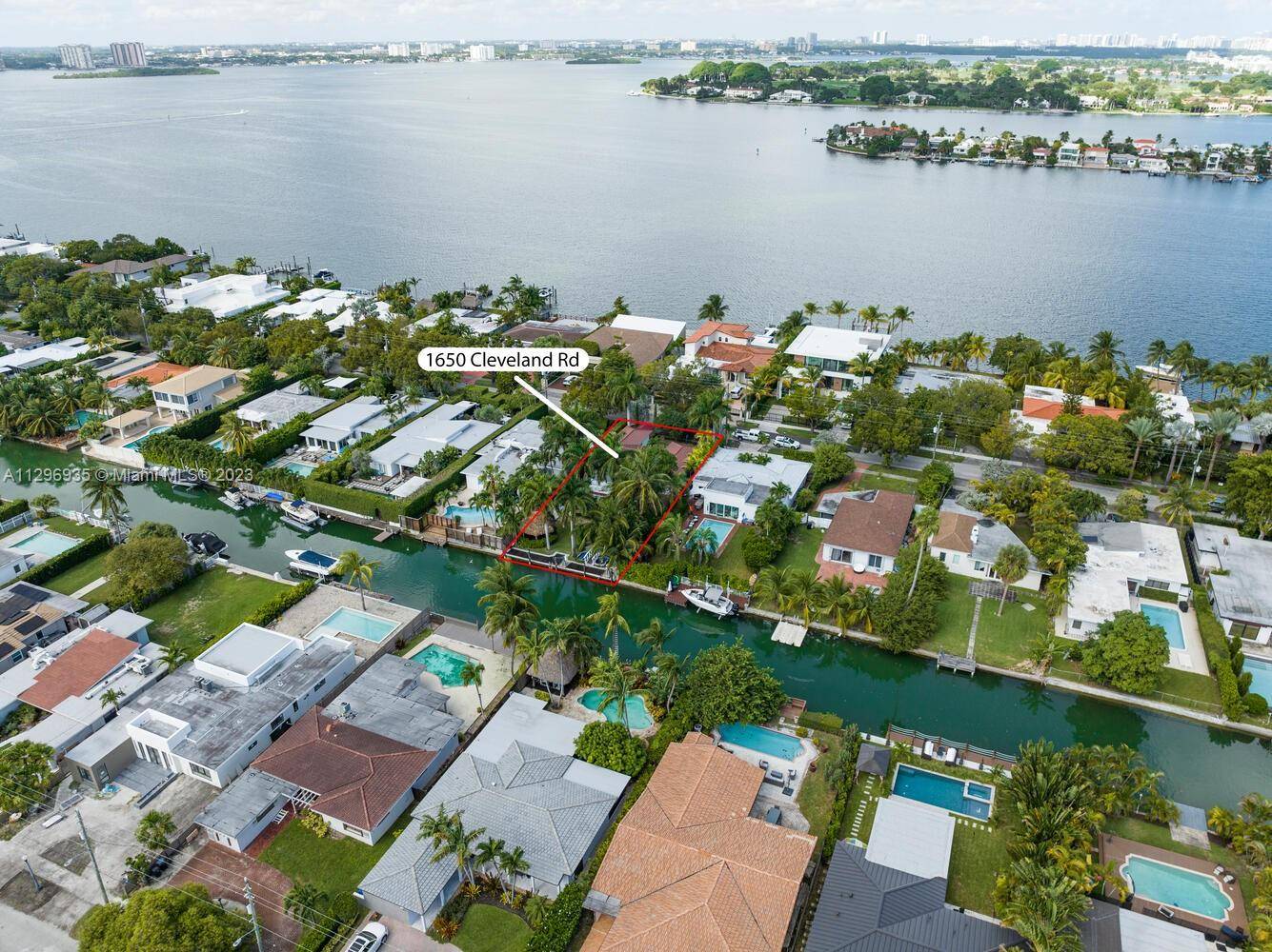 Miami Beach, FL 33141,1650 Cleveland Rd