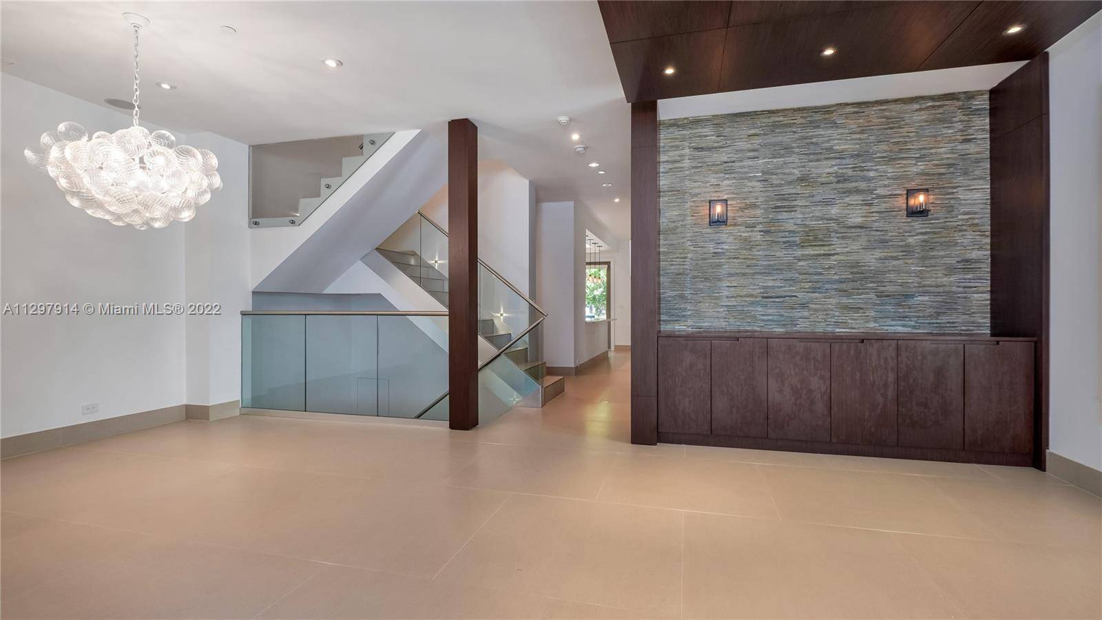 Miami, FL 33143,7450 SW 56th Ct #7450