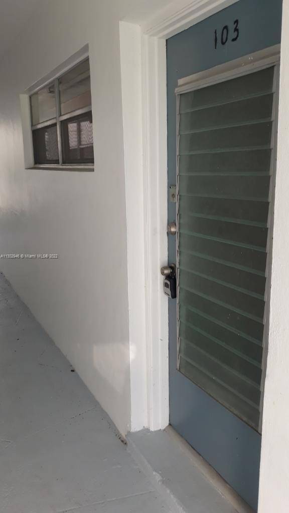 Margate, FL 33063,6520 Winfield Blvd #103