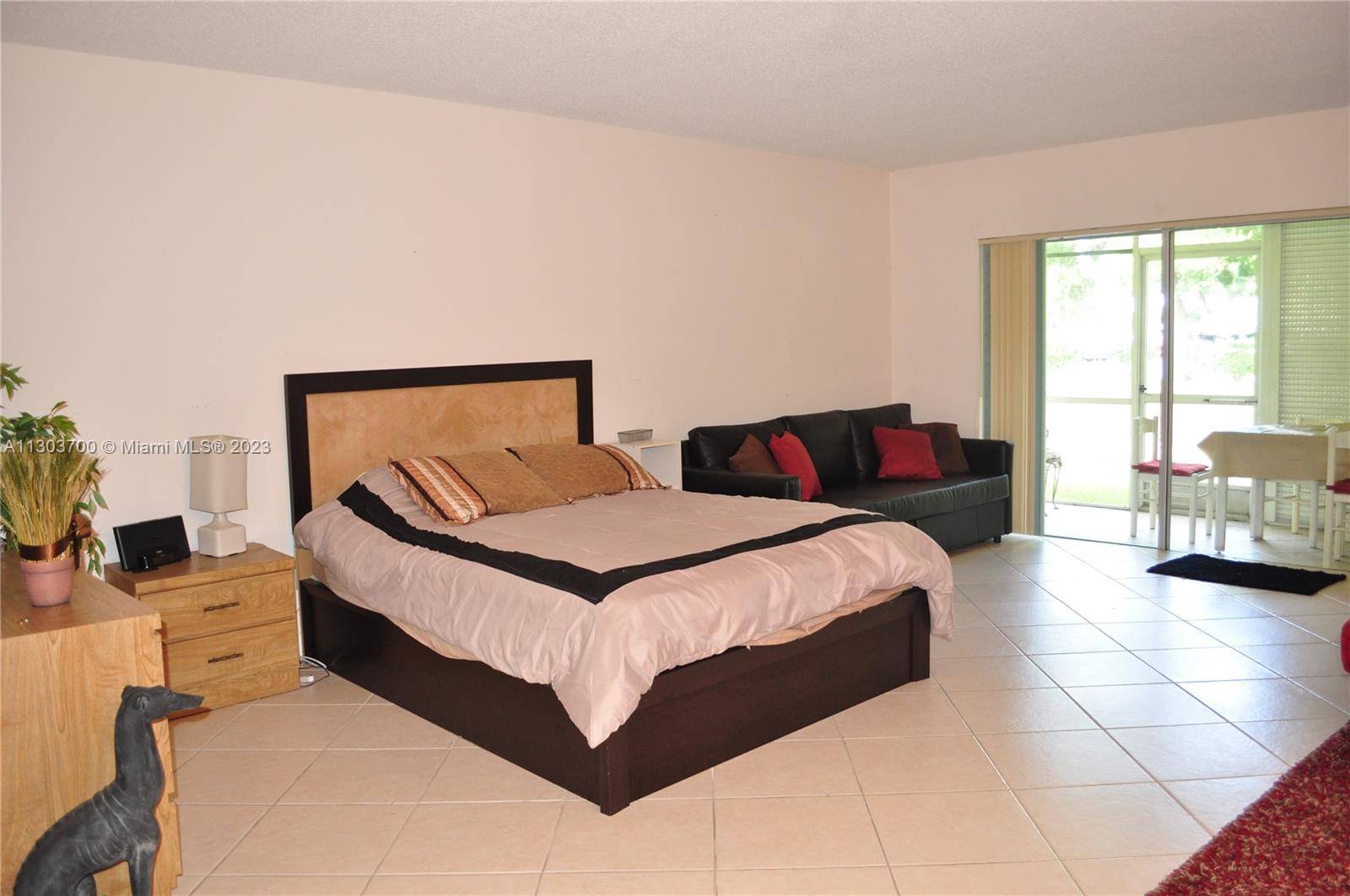 Boca Raton, FL 33428,9826 Marina Blvd #1015