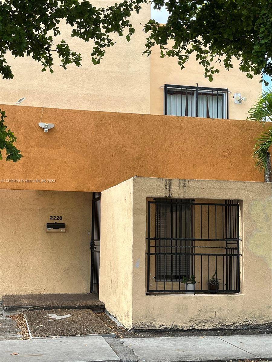 Miami, FL 33145,2228 SW 29th Ave