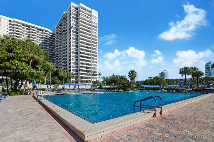 Hallandale Beach, FL 33009,600 Three Islands Blvd #1509