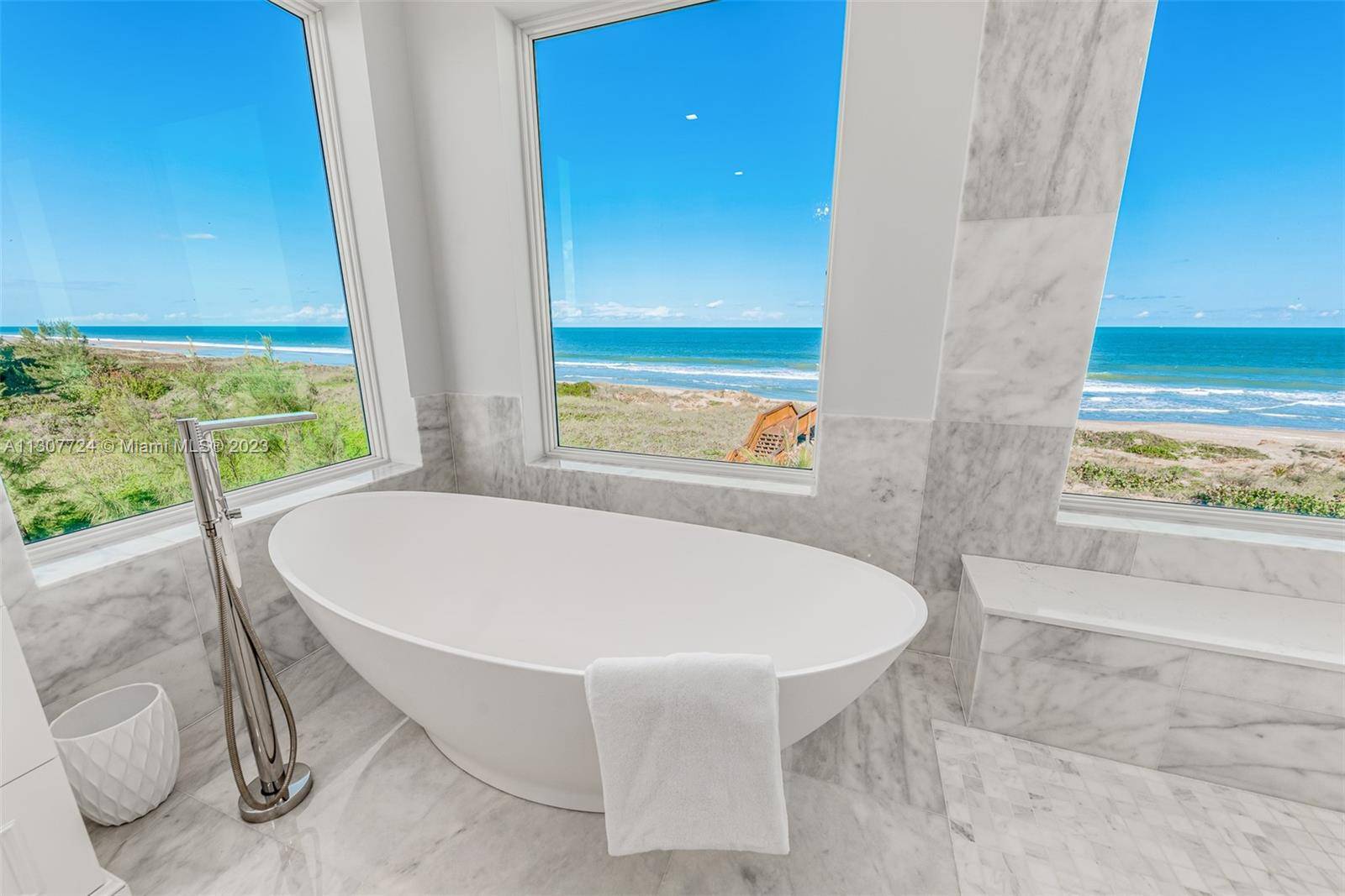 Hutchinson Island, FL 34949,4800 Watersong  Way