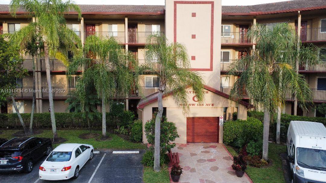 Pembroke Pines, FL 33027,901 SW 138th Ave #206C