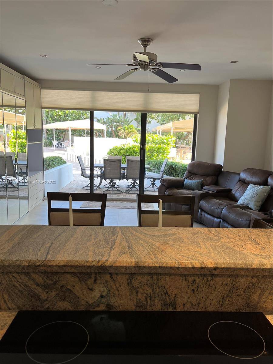 Hollywood, FL 33019,3505 S Ocean Dr #108
