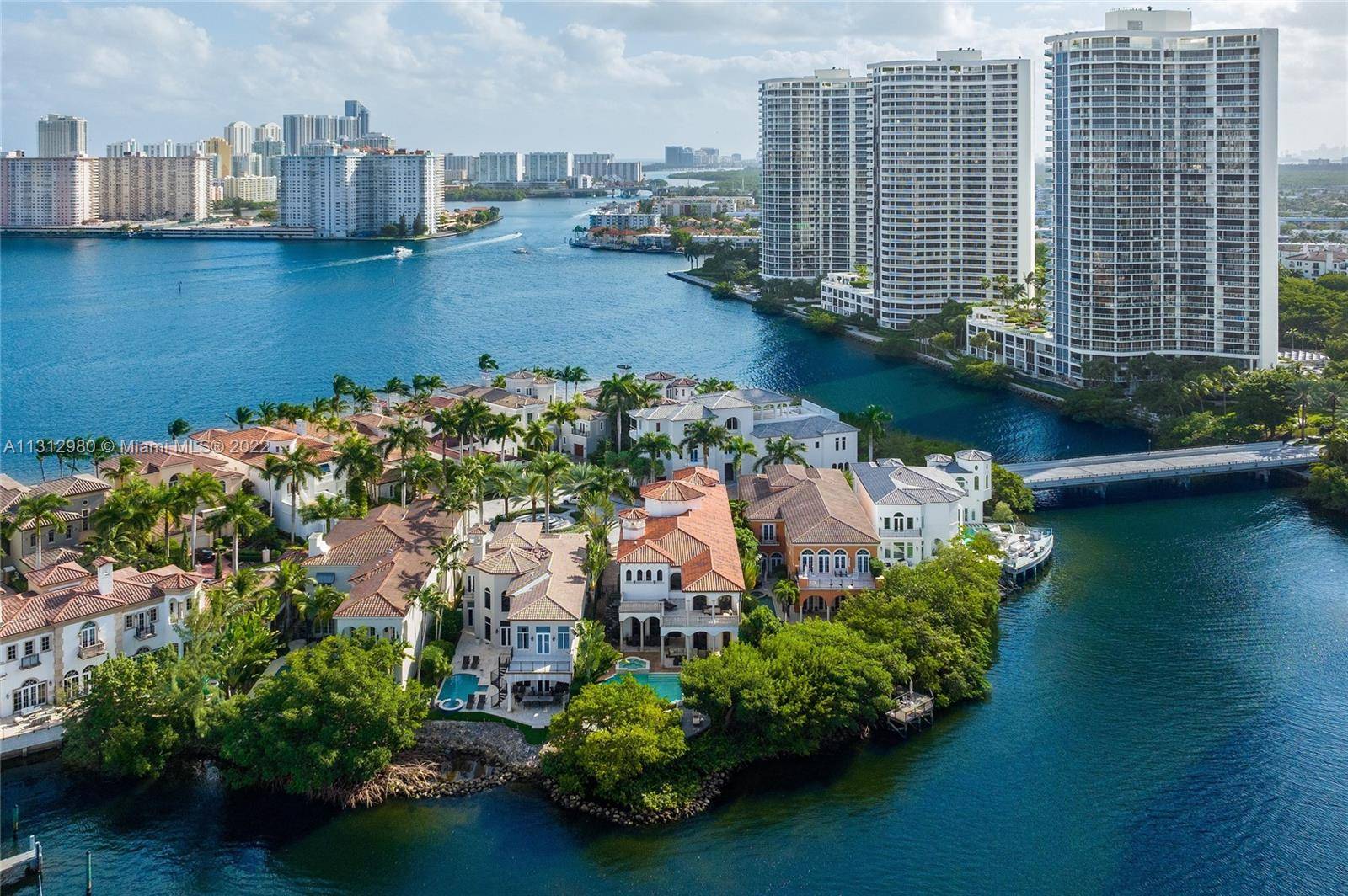 Aventura, FL 33160,3907 Island Estates Dr