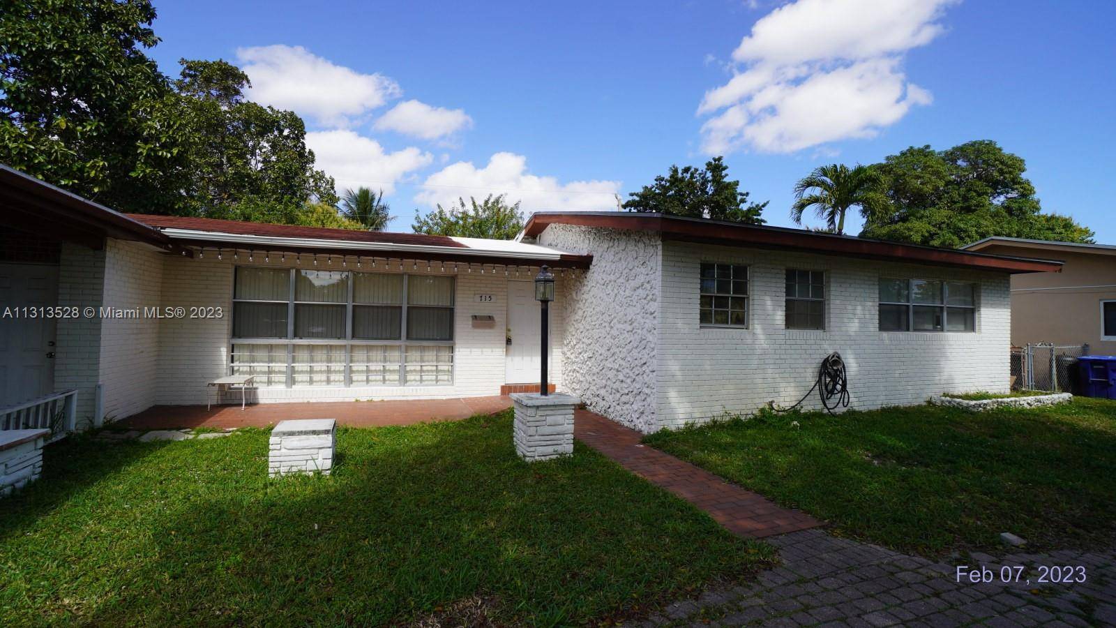 Miami, FL 33162,715 NE 178th Ter