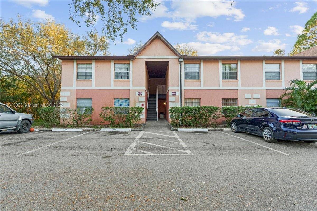 Palm Bay, FL 32905,1511 NE Pinewood #2