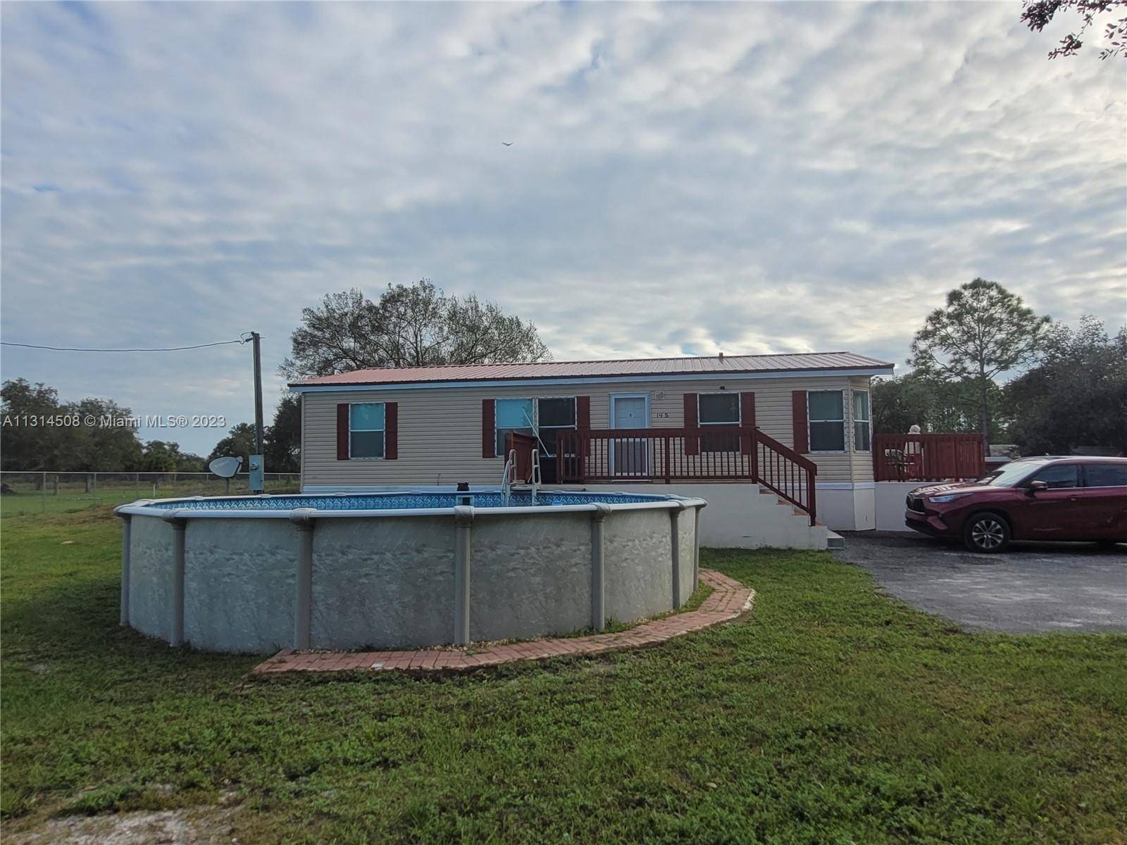 Clewiston, FL 33440,145 N DATIL ST.