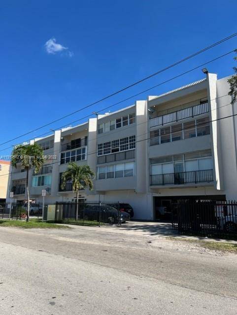 Hialeah, FL 33012,6125 W 20th Ave #112