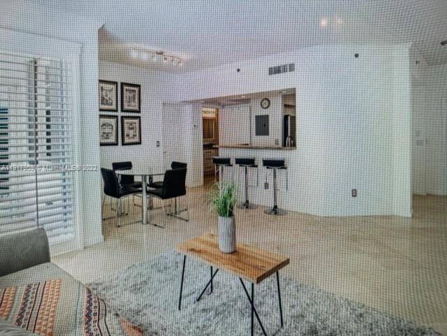 Aventura, FL 33160,3255 NE 184th St #12416