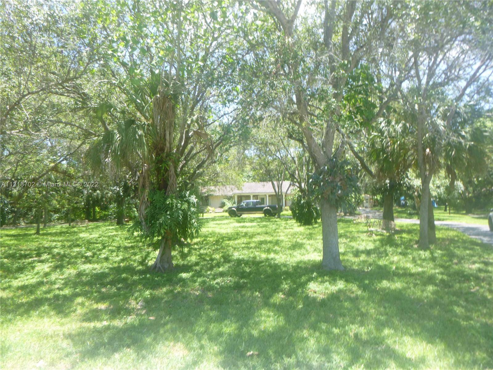 Pinecrest, FL 33156,6390 SW 92nd St