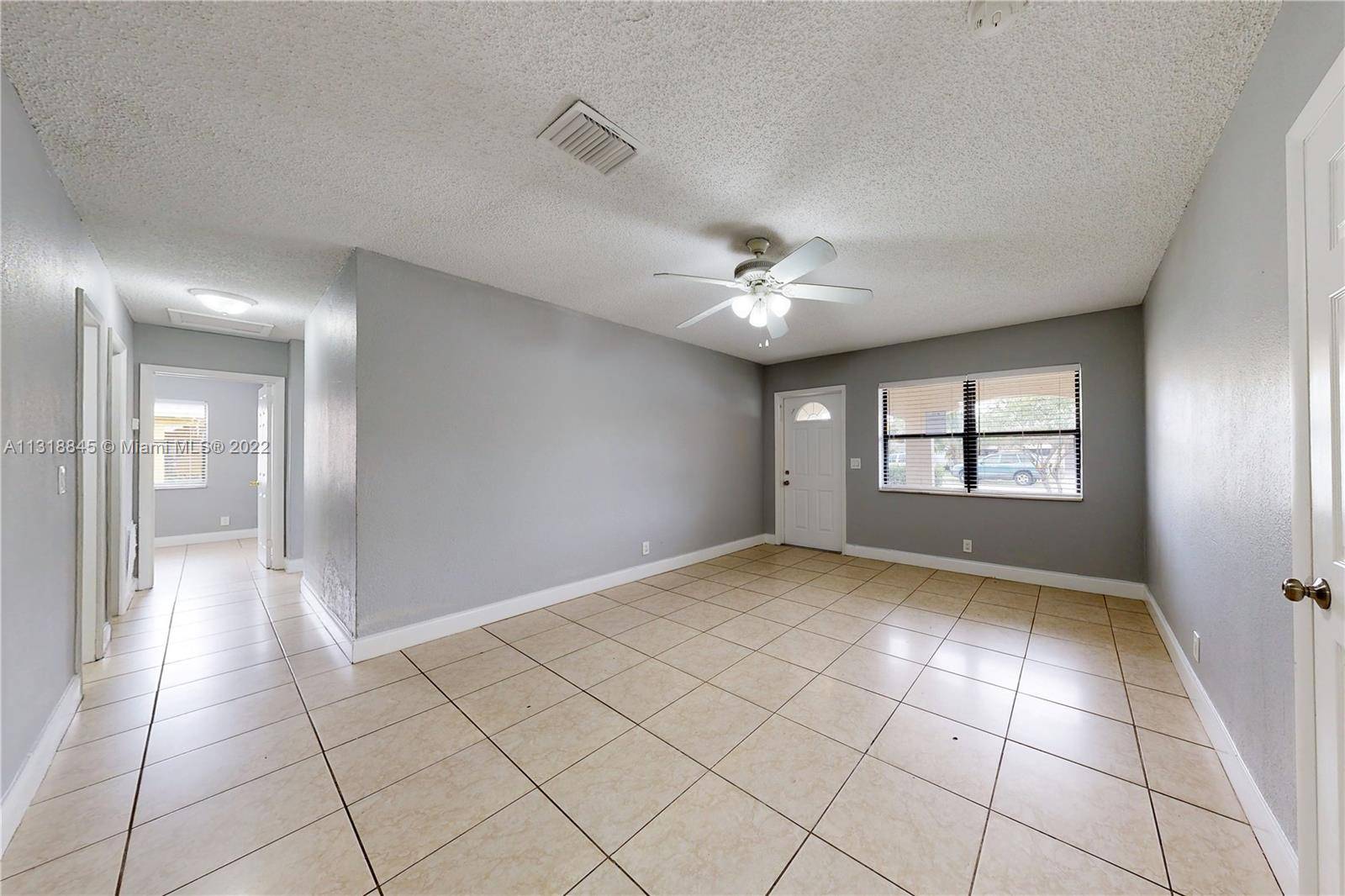 Lake Worth, FL 33460,1124 S Ridge St