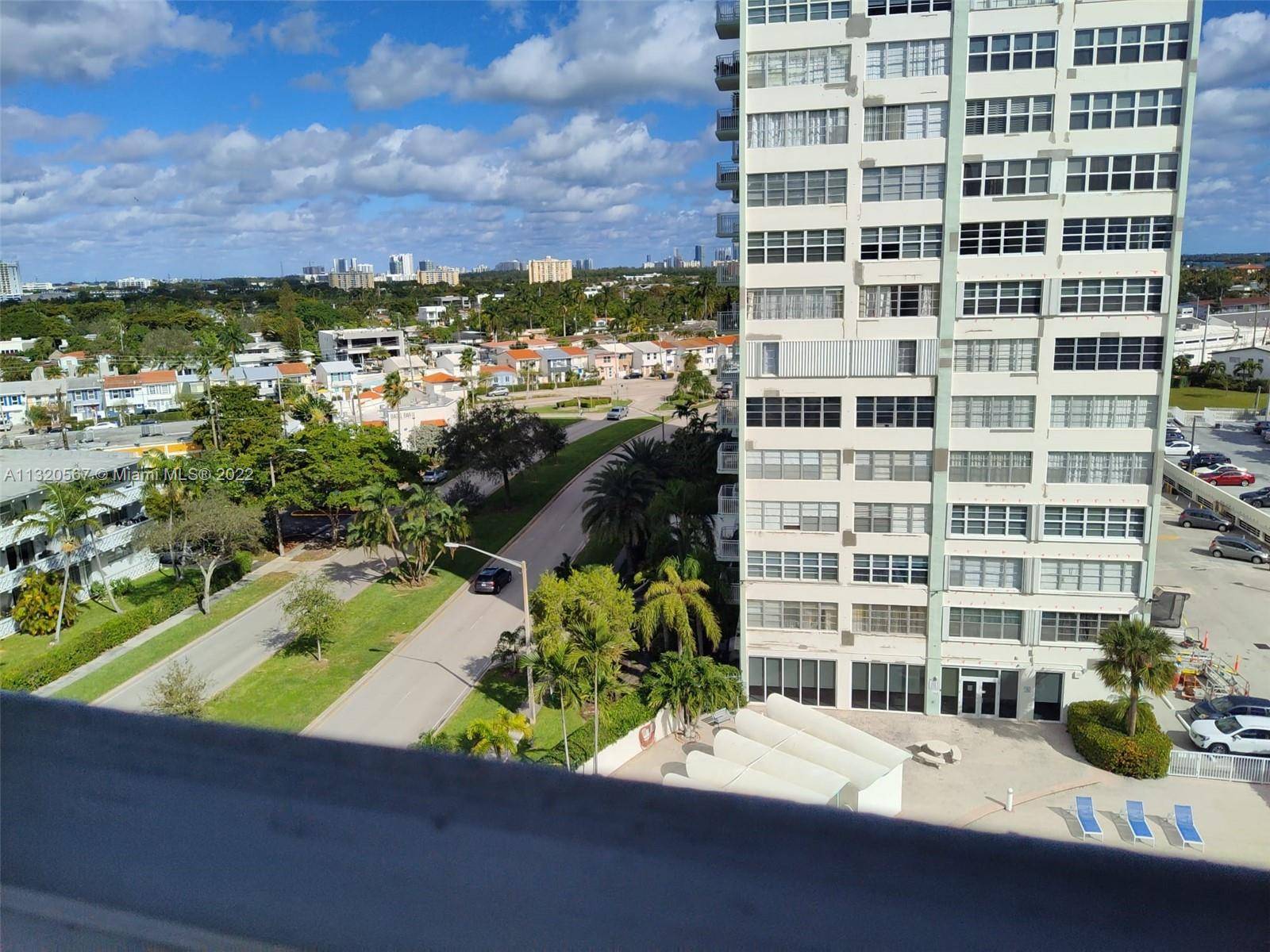 North Miami, FL 33181,2100 Sans Souci Blvd #B811