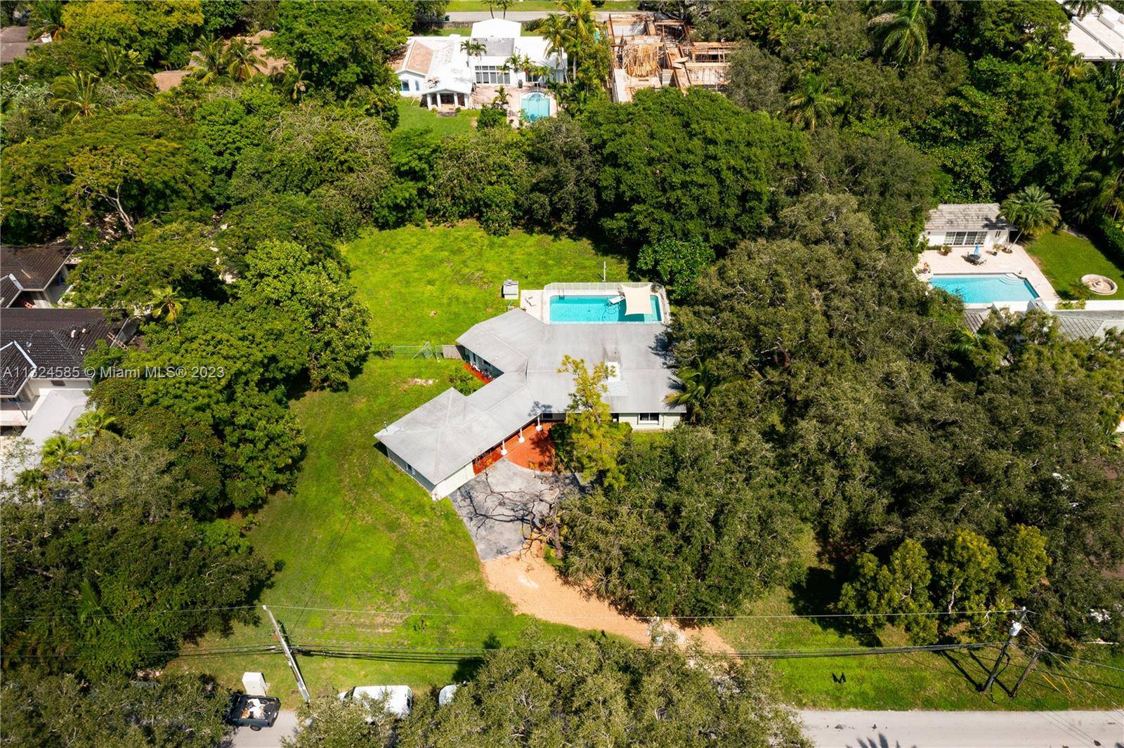Coconut Grove, FL 33133,3921 Hardie Ave