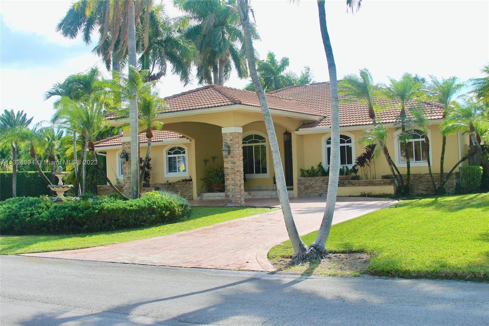 Miami, FL 33183,12420 SW 75th St