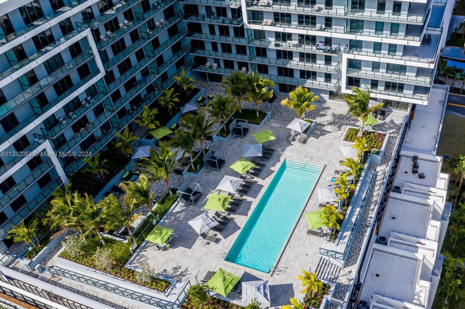 Aventura, FL 33180,2960 NE 207th St #1103
