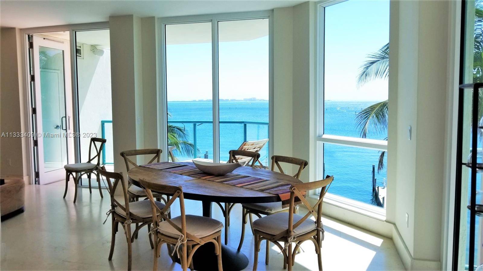 Coconut Grove, FL 33133,1660 W Glencoe St #302