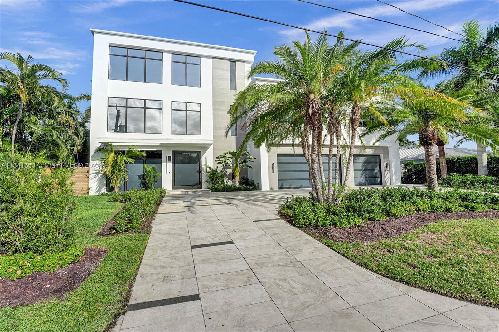 Deerfield Beach, FL 33441,61 Little Harbor Way