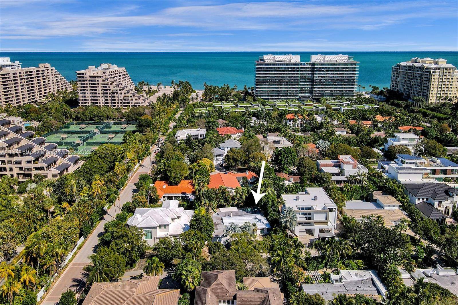 Key Biscayne, FL 33149,325 Gulf Rd