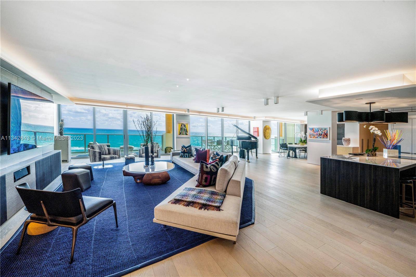 Miami Beach, FL 33139,1455 Ocean Dr #1008