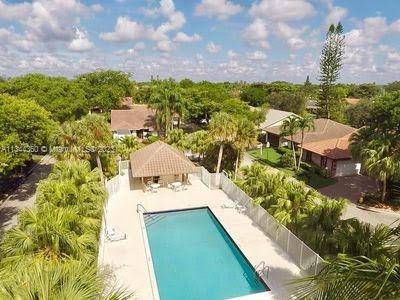 Coral Springs, FL 33071,10935 Cypress Run Cir
