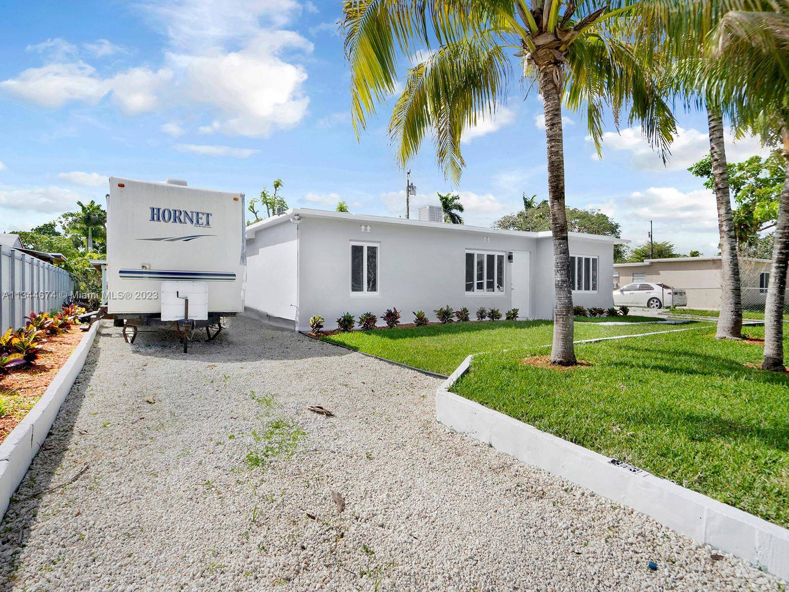 Homestead, FL 33033,15300 Harding Ln