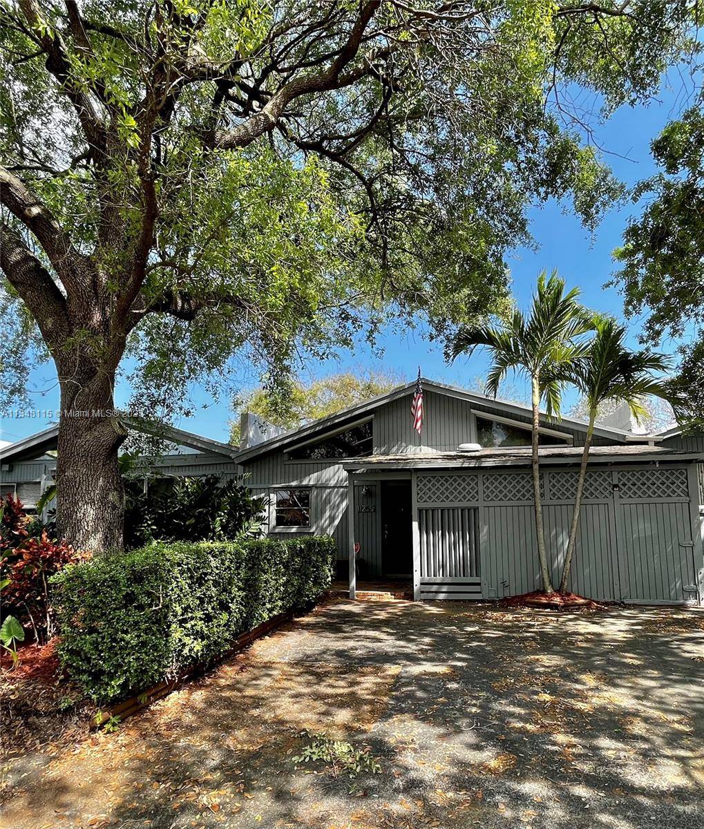 Miami, FL 33176,11255 SW 112th Cir Ln E #11255