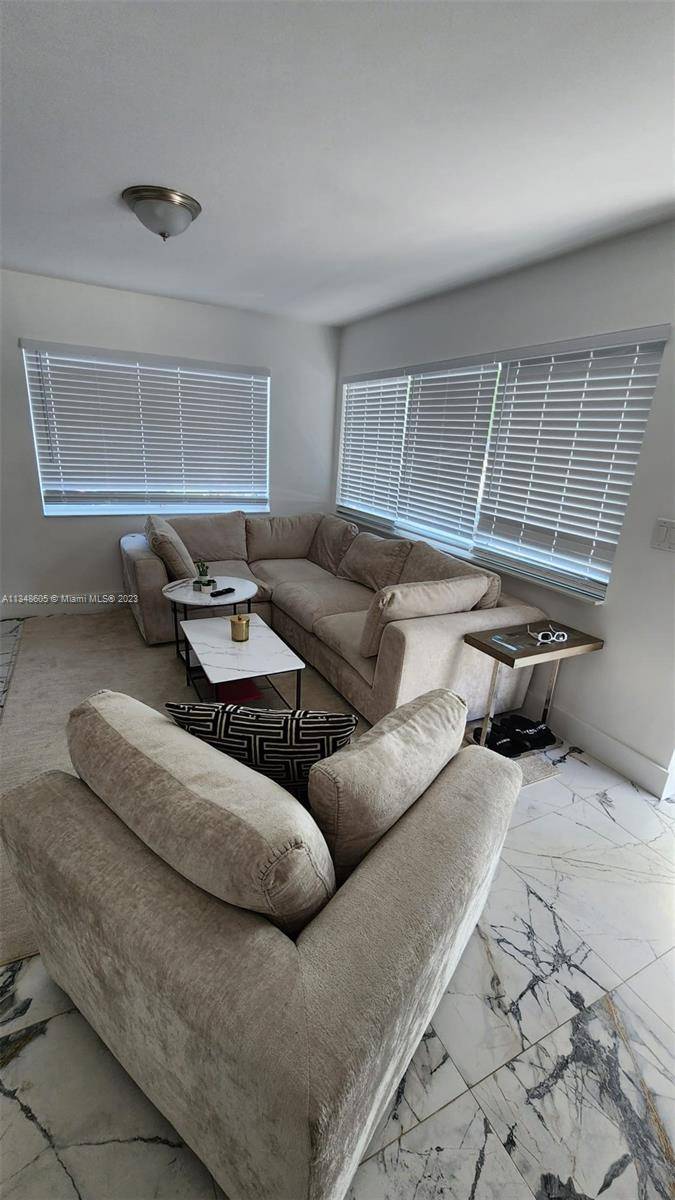 Hallandale Beach, FL 33009,104 NW 9th