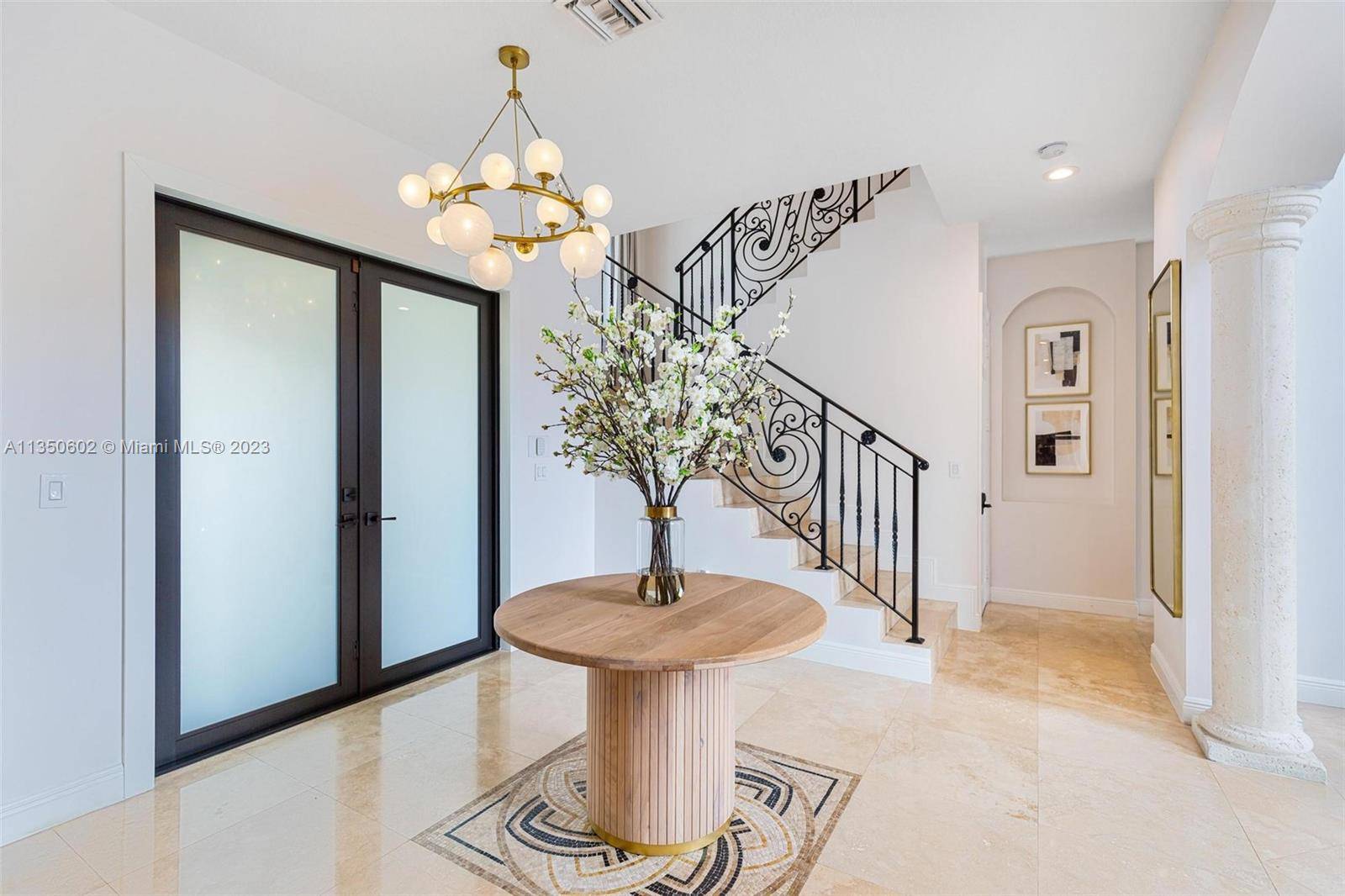 Palmetto Bay, FL 33157,8110 SW 175th St