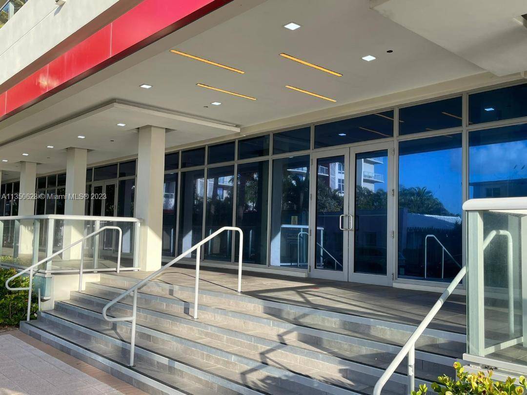 Hollywood, FL 33019,777 N Ocean Dr #N107