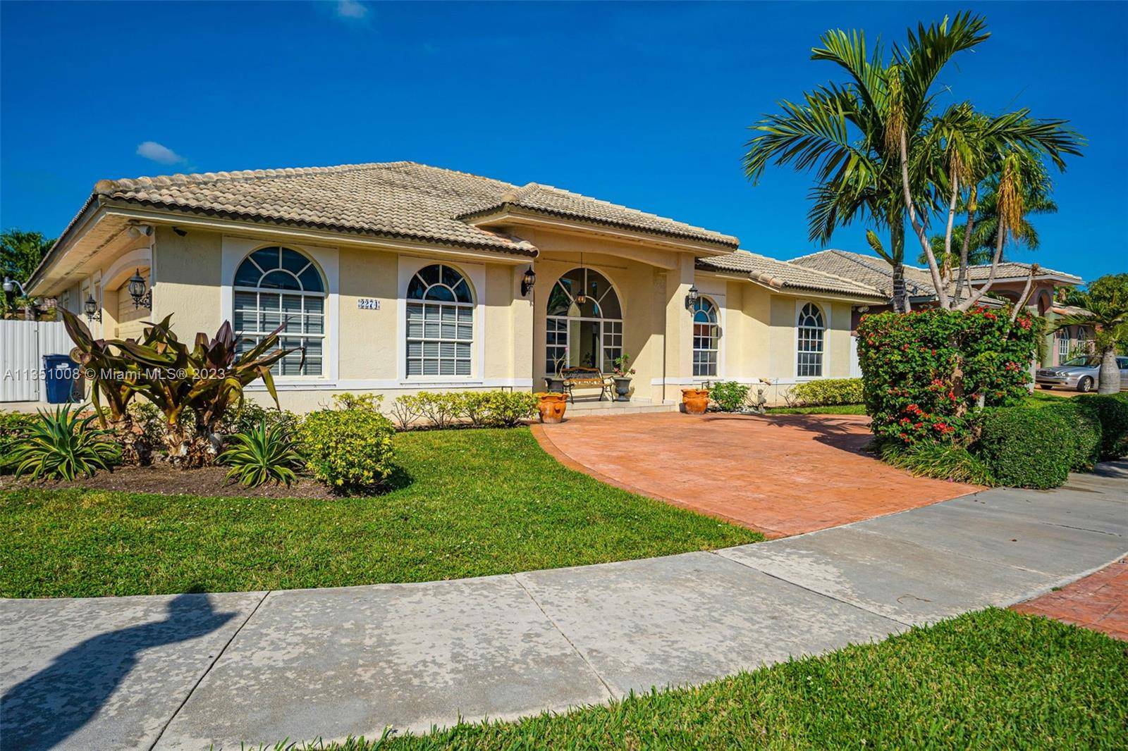 Miami, FL 33175,2274 SW 142nd Ct