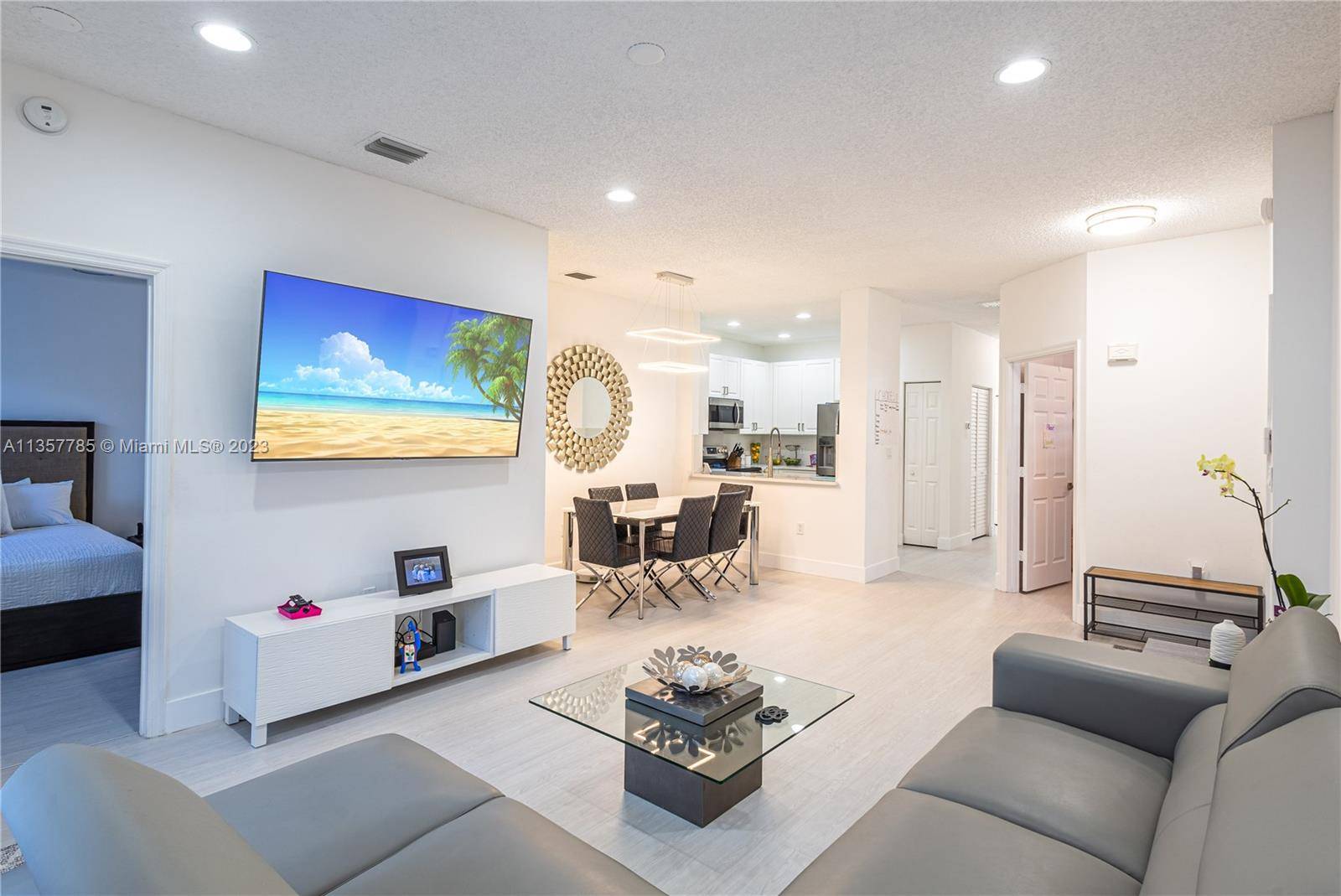 Margate, FL 33063,2944 Crestwood Ter #8101