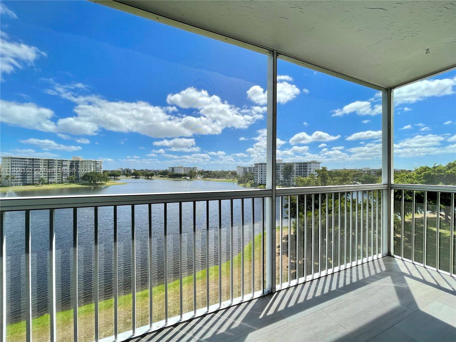 Pompano Beach, FL 33069,3091 N Course Dr #605