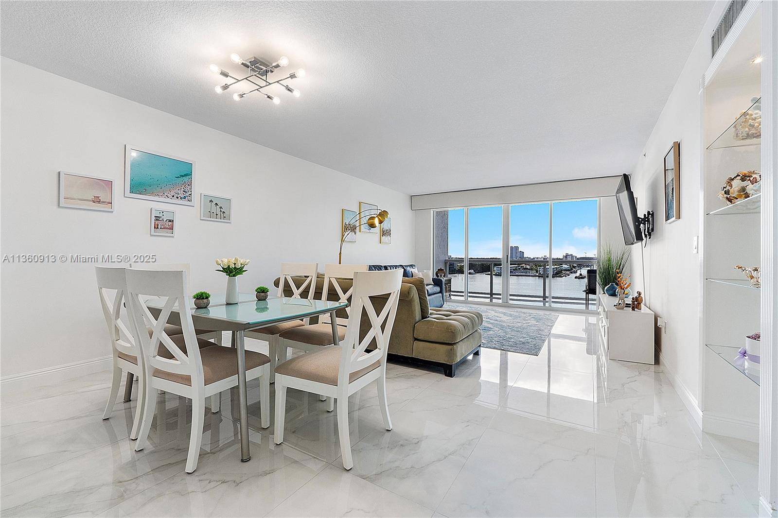Sunny Isles Beach, FL 33160,17050 N Bay Rd #807
