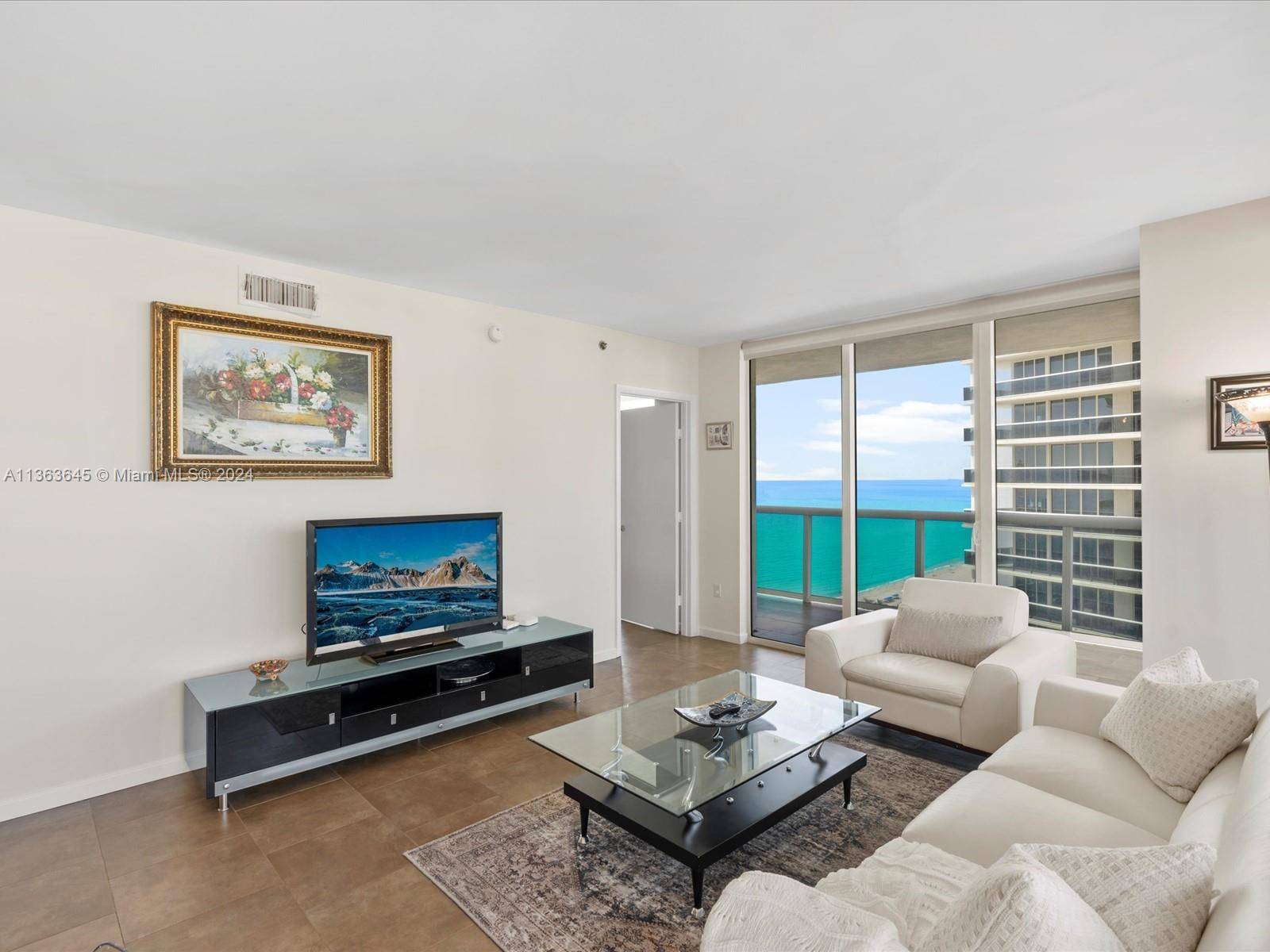 Hallandale Beach, FL 33009,1830 S Ocean Dr #1806