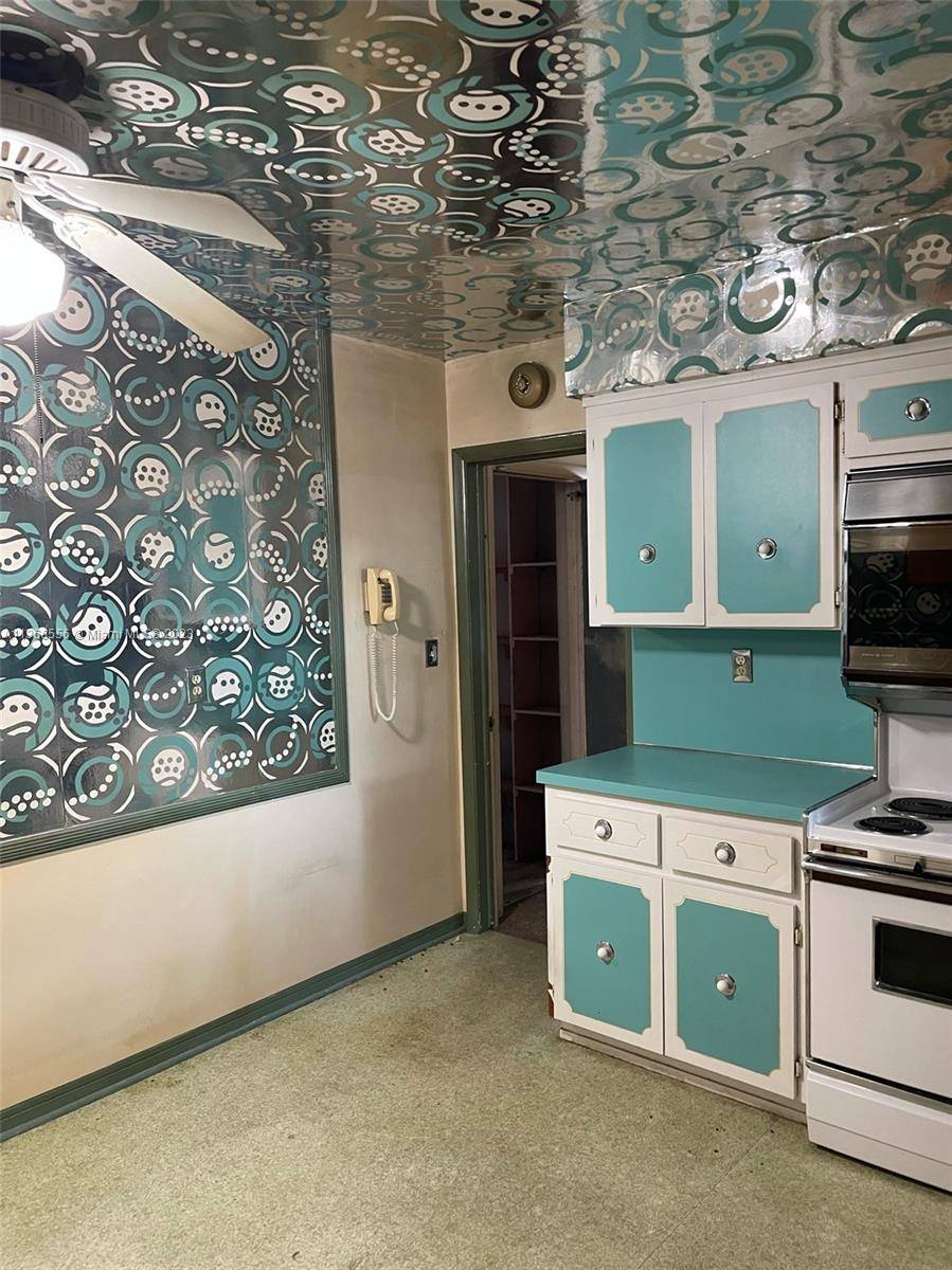 Miami, FL 33162,17815 NE 7th Ct