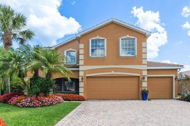 Naples, FL 34120,2804 Amberwood Lane