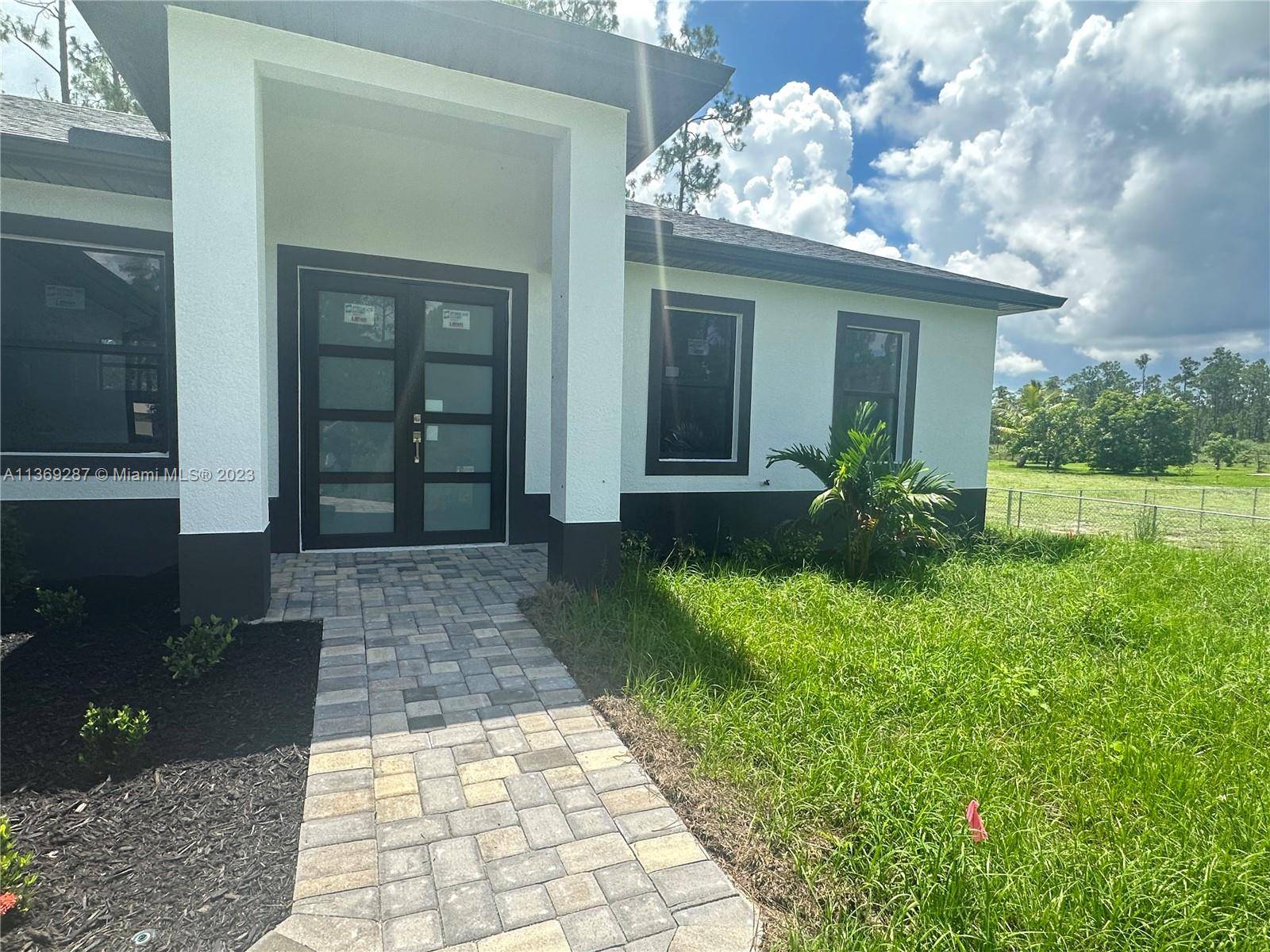 Lehigh Acres, FL 33972,616 Monroe Ave
