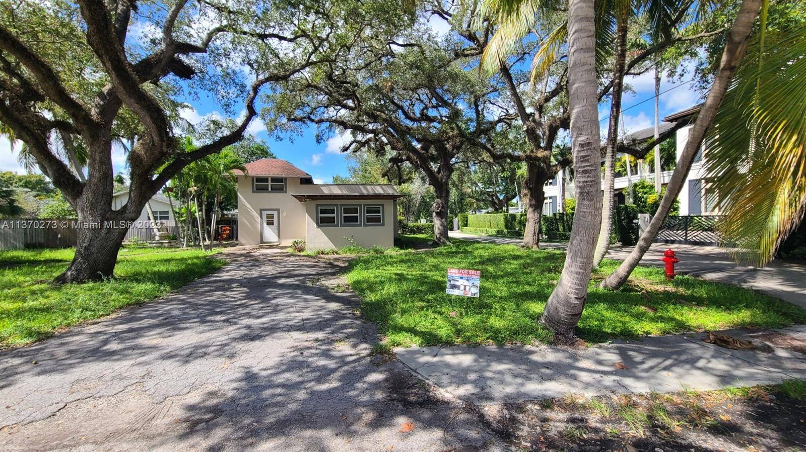 Fort Lauderdale, FL 33315,104 Coconut Dr