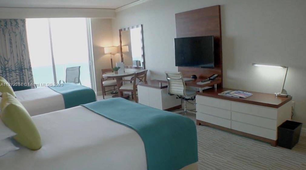 Sunny Isles Beach, FL 33160,18001 Collins Ave #1403