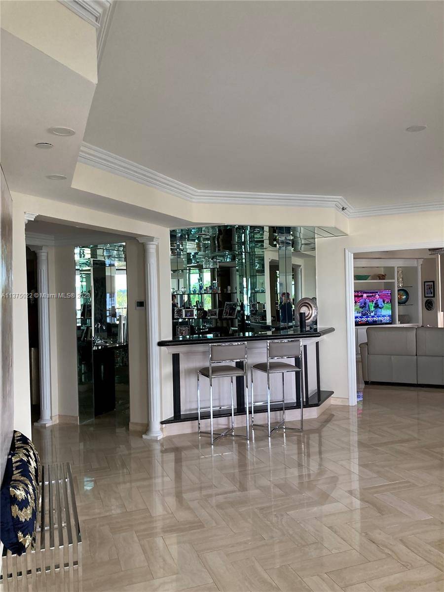 Boca Raton, FL 33434,20310 Fairway Oaks Dr #154