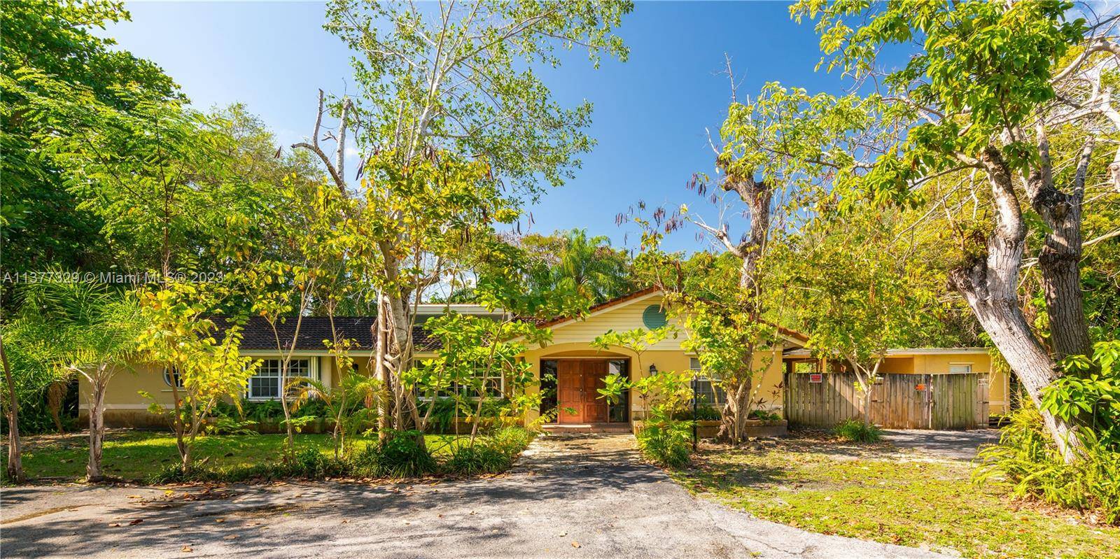 Miami, FL 33143,7450 SW 79 Ct