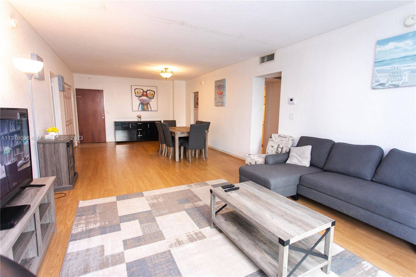 Hollywood, FL 33019,4001 S Ocean Dr #2M
