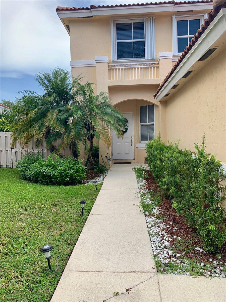 Davie, FL 33331,15220 SW 49th Ct