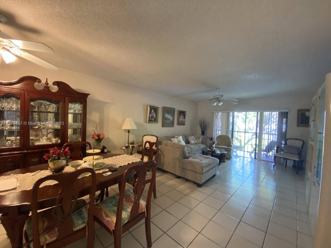 Weston, FL 33326,170 Lakeview Dr #203